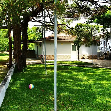 Avra Apartament