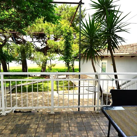 Avra Apartament *