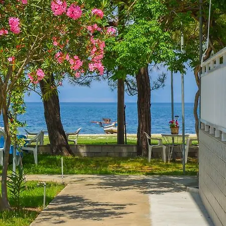 Avra * Skala Rachoni (Thasos)
