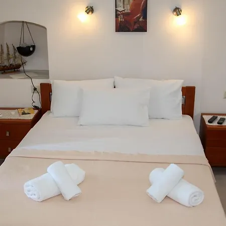 Studios Avra Апартаменты Скала-Рахониу