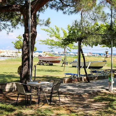 Apartman Avra Szkála Rahoníu