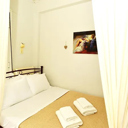 Apartment Avra