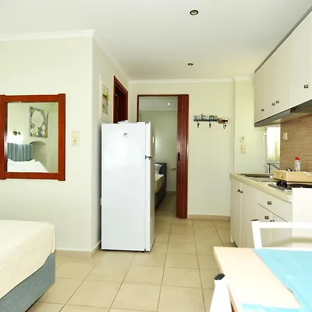 Avra Apartment