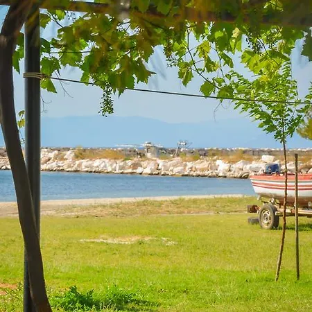 Apartment Avra *