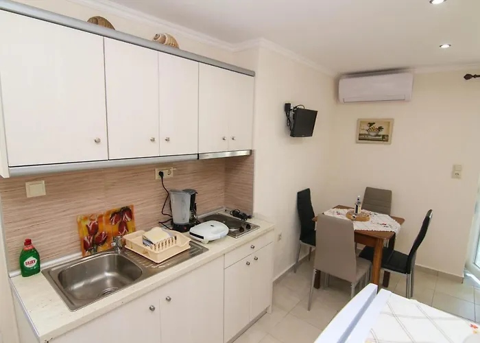 Avra * Skala Rachoni (Thasos)